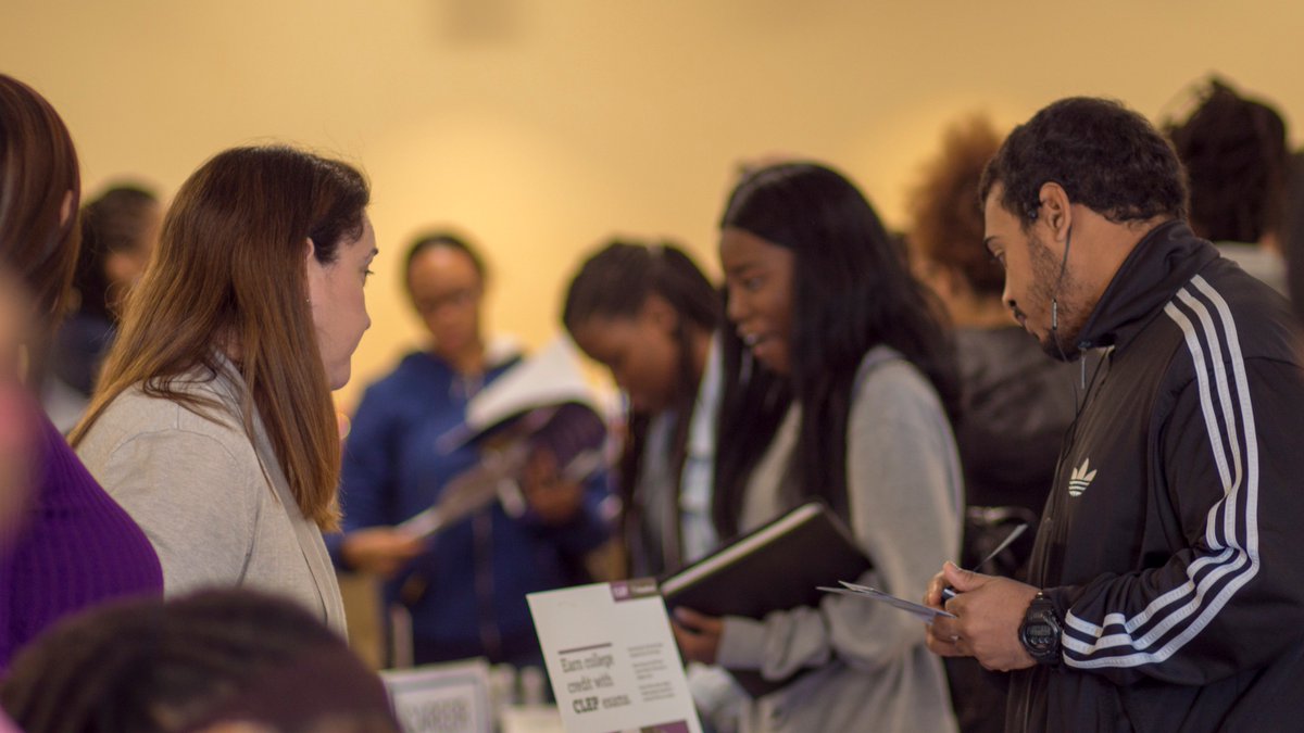 thebcobserver's tweet photo. Welcome Week โ Seahawksโ Resource Dayโ @bcsouthcampus. Stop by to have fun, free food and learn about the resources available on campus. #browardcounty #browardsouthcampus #thebcobserver #newspaper #hollywood #miami #bcsouth #bcnorth #bccentral #fun #resources #freefood #college https://t.co/ZFv2wex9xy