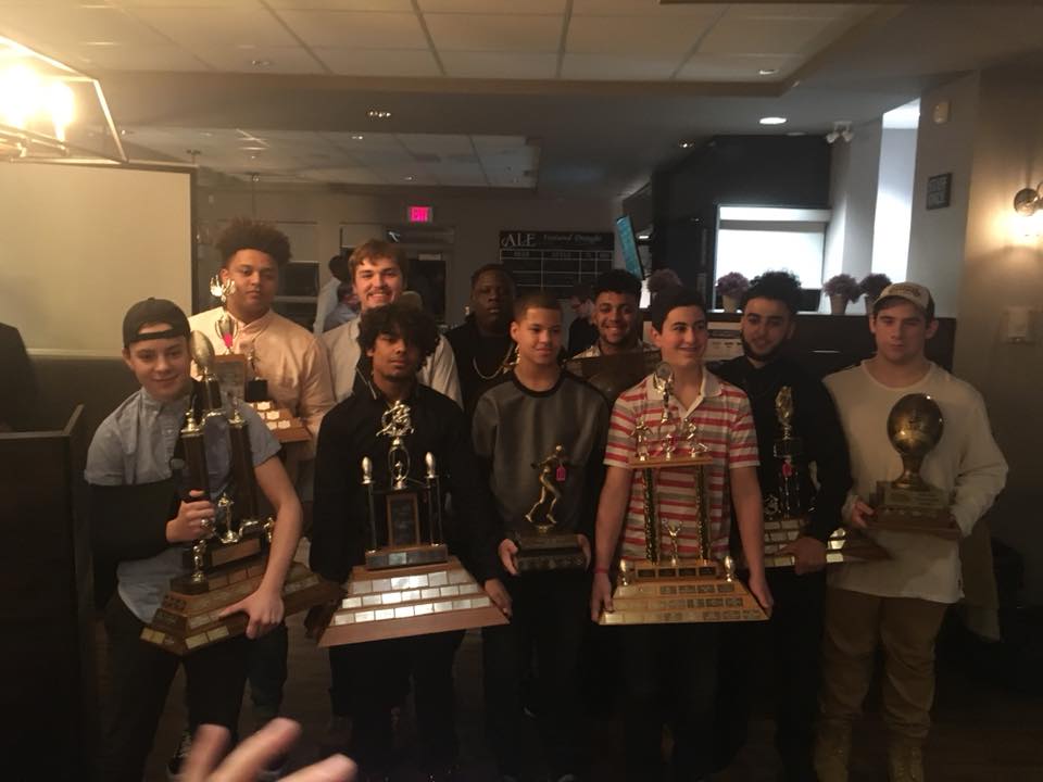 BellWarriors1's tweet photo. We've updated our WARRIORS AWARDS page after Saturday's banquets.
Should be 5-6 from this year's Bantams that will play CIS ball. Good group!
https://t.co/UyBH9uBP9u #recruit #Class2021 #CISfball #OUA #AUS #CFC https://t.co/nl1LYyYAgu