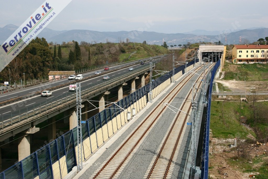 Ferrovieit's tweet photo. Conferite le azioni @StradeAnas a #FS Italiane #fsanas https://t.co/hKNQ3ZMjIN https://t.co/1rh98QVG1V