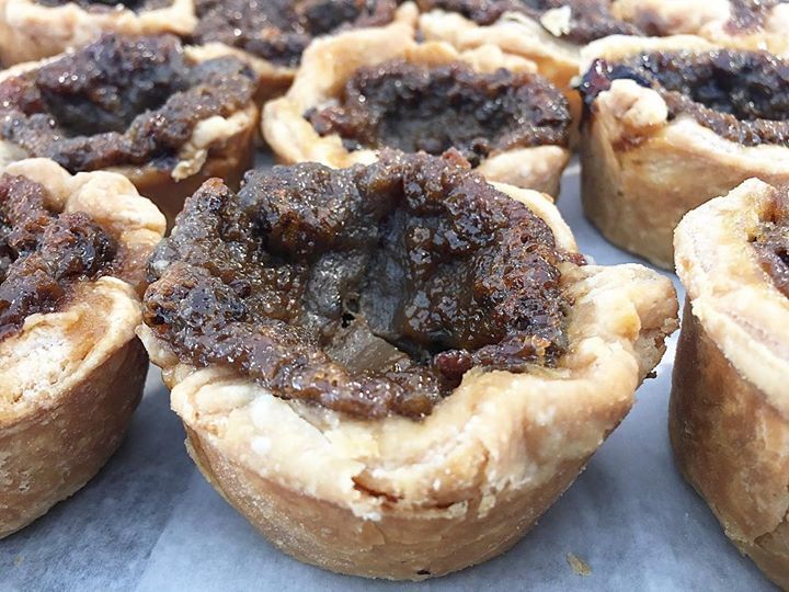 AngiesWaterloo1's tweet photo. Homemade butter tarts just out of the oven! #buttertarts #uptownwaterloo #bakerylife #bakerywaterloo #waterlooregion #wlu #uofwaterloo #freewifi #WeDeliver #breakfastallday https://t.co/MBSv3h2m4b