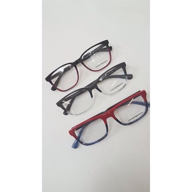 JHigh_Opticians's tweet photo. βΌοΈNEW IN STOREβΌοΈ @emporioarmani eyewear!! πwhy not pop in and have a look!π #EmporioArmani #opticians #fashion #JohnHigh #EyeEmporium #Eyes #Eyecare #style #Sittingbourne #Frames #glasses https://t.co/tVuESULZVh