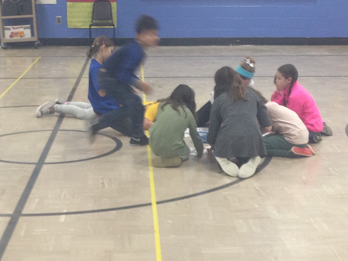 DrMatlosz's tweet photo. Mindfulness Club in action @UGL; meditation, being here, great job @Kcomerford22 @MerrittJane @hez22us https://t.co/VL5hWyRF34