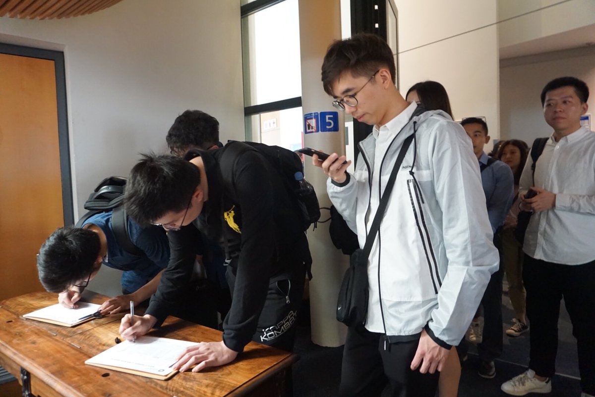 ryindgast's tweet image. Team is arriving in Cape Town City Council’s meeting hall

#DIG2018_SA #technologies #ICT #ICT4D #GDIFieldwork