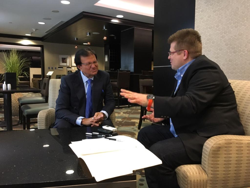 HBSstories's tweet photo. What a privilege to learn about Dr. Gupta's deep insights into successful family entrepreneurship in the hospitality industry. https://t.co/5xHTZMchRW