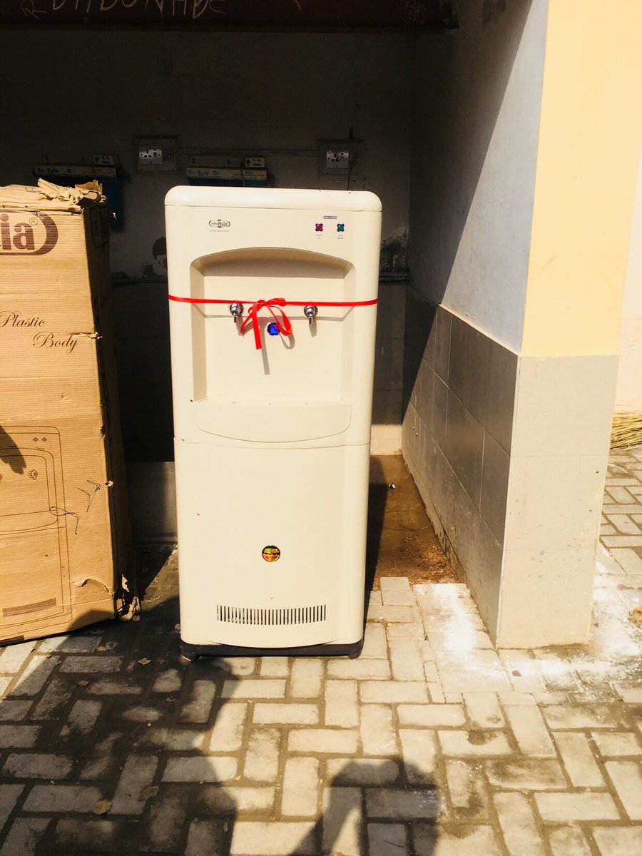 BBZFoundation's tweet photo. Chairman @BBZFoundation Mr. @Fida_Wassan Water Coolers Gifted to Girls High School Khairpur Cutting Rabin https://t.co/oU2HIwRo26