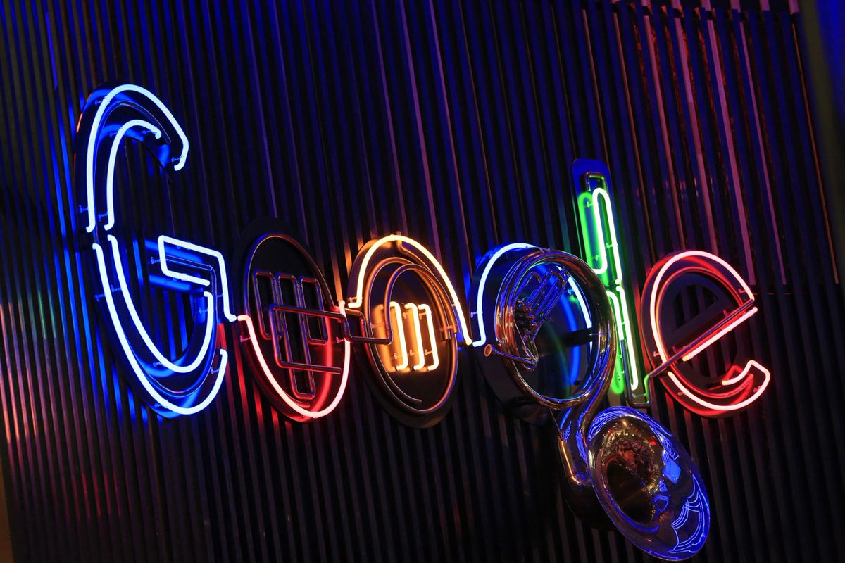 TractionInfo's tweet photo. How to Improve Your Google "Quality Score" #SocialSelling #martech https://t.co/Ku3CJILX5A https://t.co/fotpyVQ4UY