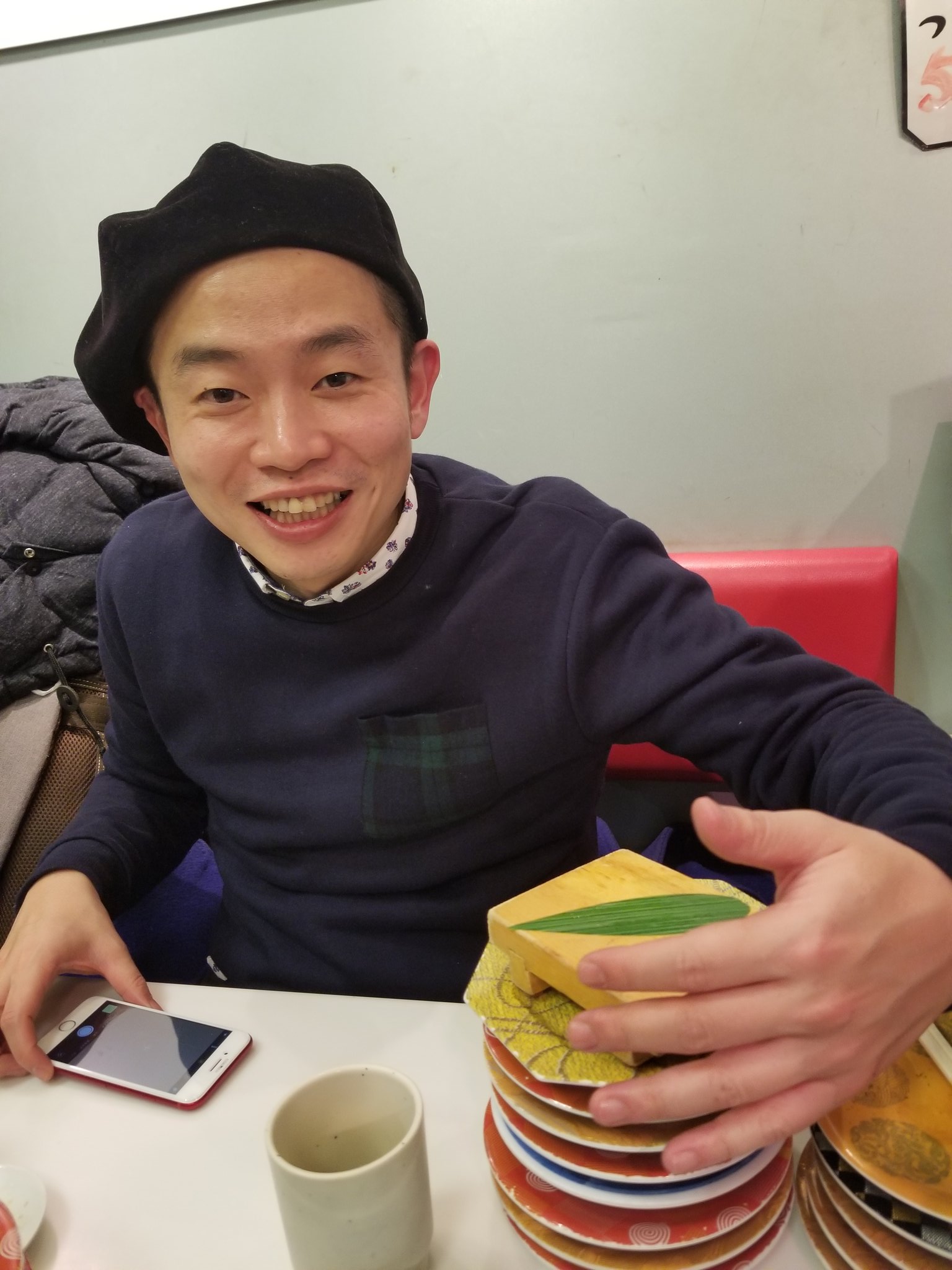 元巨匠 岡野陽一 Twitterren ボルケーノ寄席 Lxtv ありがとうございました 髪を切って 老人みたいになった卯月の木場と メシロンパと寿司を食べました 美味しかったです 明日はr 1二回戦 人力コント座でございますので どうか皆様宜しくお願い致します