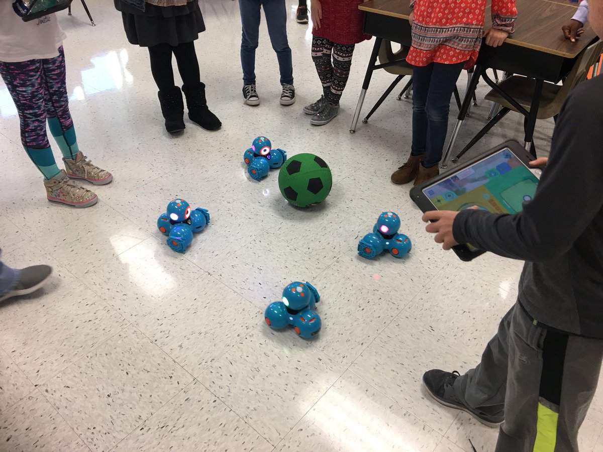 LorenaPrimary's tweet photo. Robot soccer is always a good way to start the day! Second graders are learning that problem solving can be fun! #LISDFutureFocus #dotanddash https://t.co/Ba3UCyuLGB