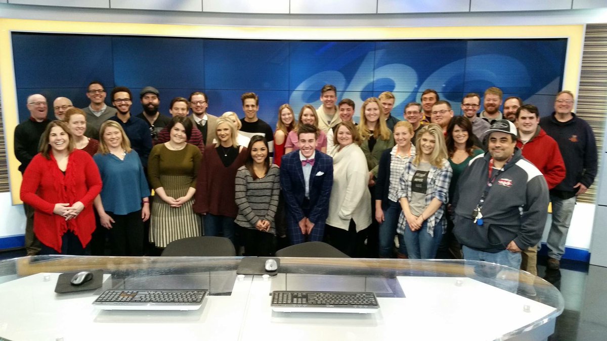 devinmartintv's tweet photo. I had a blast this past weekend mingling with local news anchors and producers. What an experience! #newsislife https://t.co/bKnYX45O1V