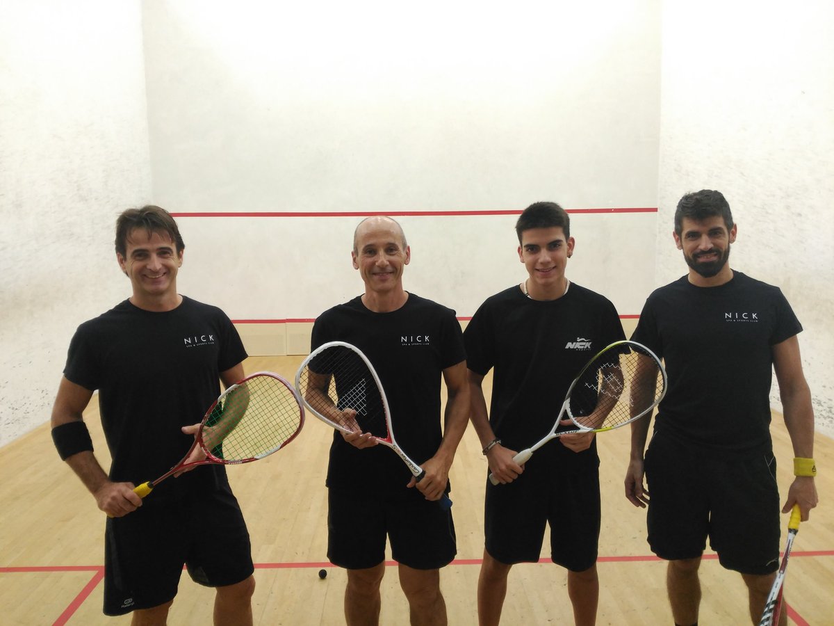 DaniRamirez1977's tweet photo. Victòria del @Nickesports de #2adiv davant del @MarconiXXI per 3-1 #4ajornada #lligacatalana @esquaixcat #esquaix #squash https://t.co/htPXz0wb9y