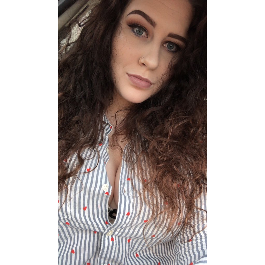 jacnikole tweet picture