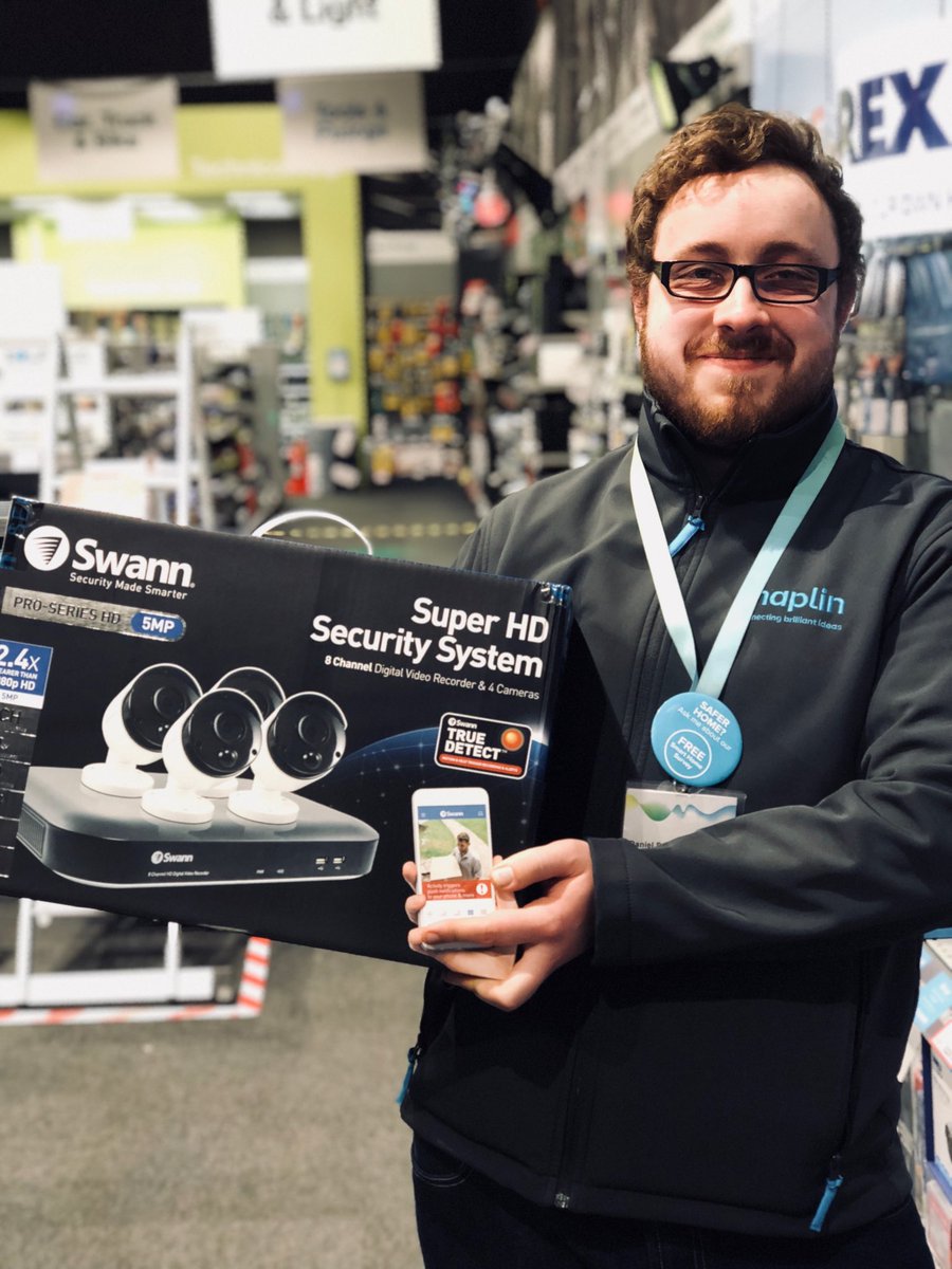 Maplin_CTN's tweet photo. Come into store and speak to Dan our home security expert today. #CCTV https://t.co/AnVu2QbkG1