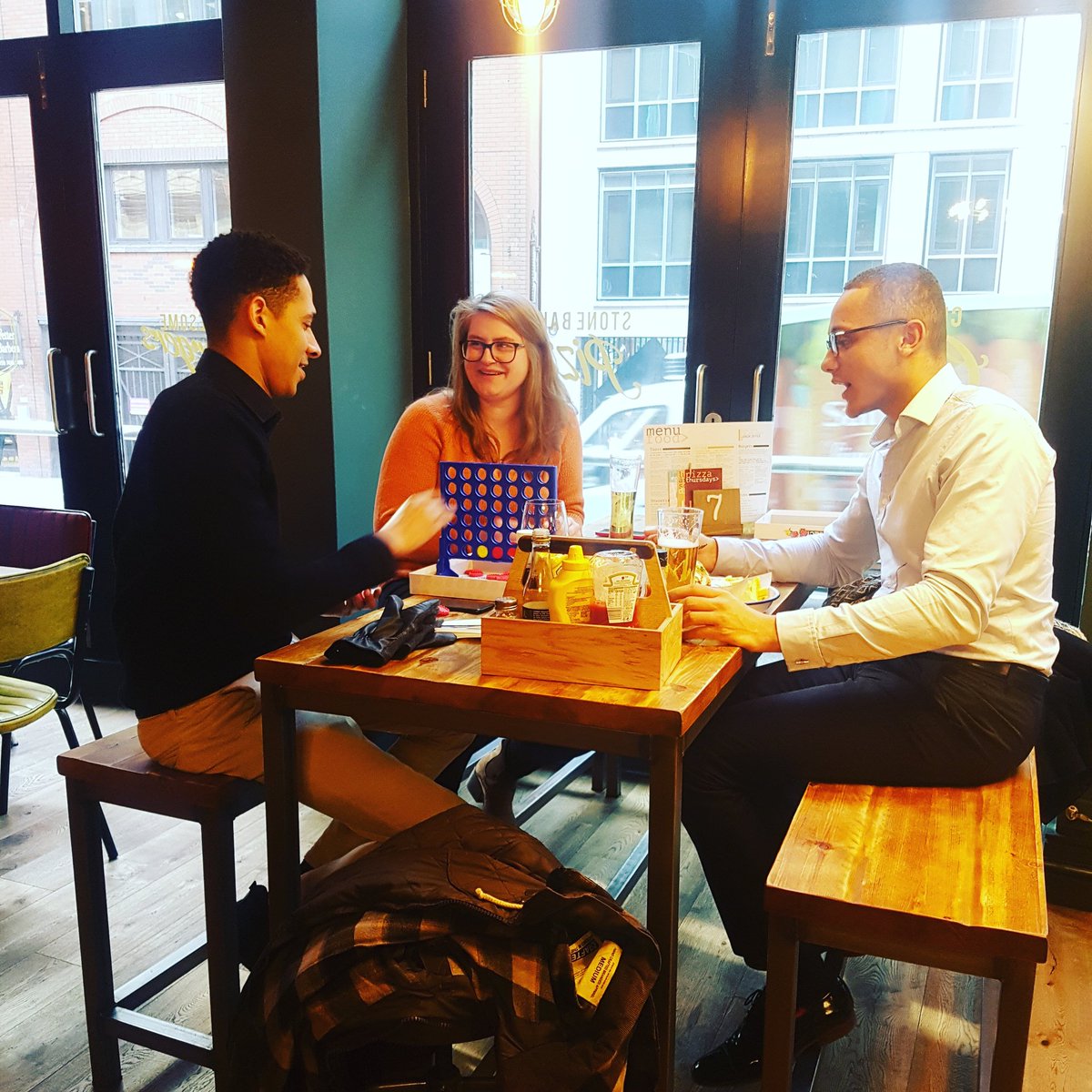EditorsTap's tweet photo. Why not get yourself out of the cold and into the warmth! 2-4-1 pizza all day. 
#boardgames #warmth #pizza #craftbeer #gin #homemadepizza #competative #london #fetterlane #Editorstap https://t.co/o5u1fNFbSq