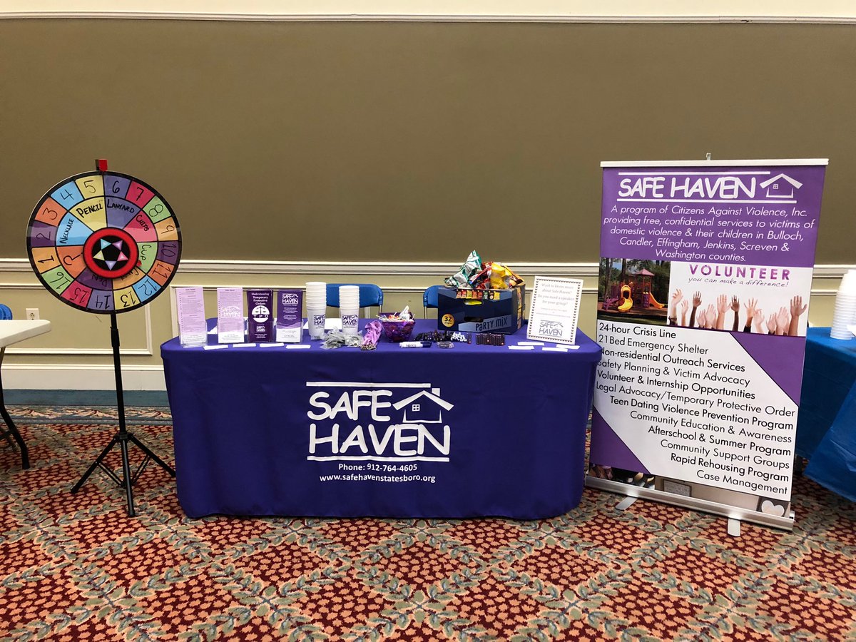 Come see us at the Russell Union from 11-1 to hear all about possible volunteer and internship opportunities! Can’t wait to see you there!