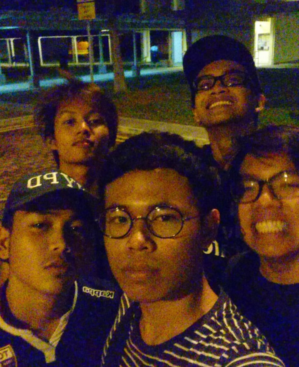 Sh4zwxn's tweet image. And also to the boys who were always there to joke around. I love u guys #imissyouall #missingalotfromyall