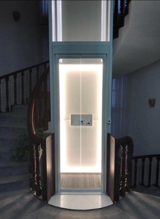 ritchie_hart's tweet photo. Lovely installation of the Aritco Home lift taking you to the next level !https://t.co/qPaovr7215 https://t.co/CZpTdJauyE