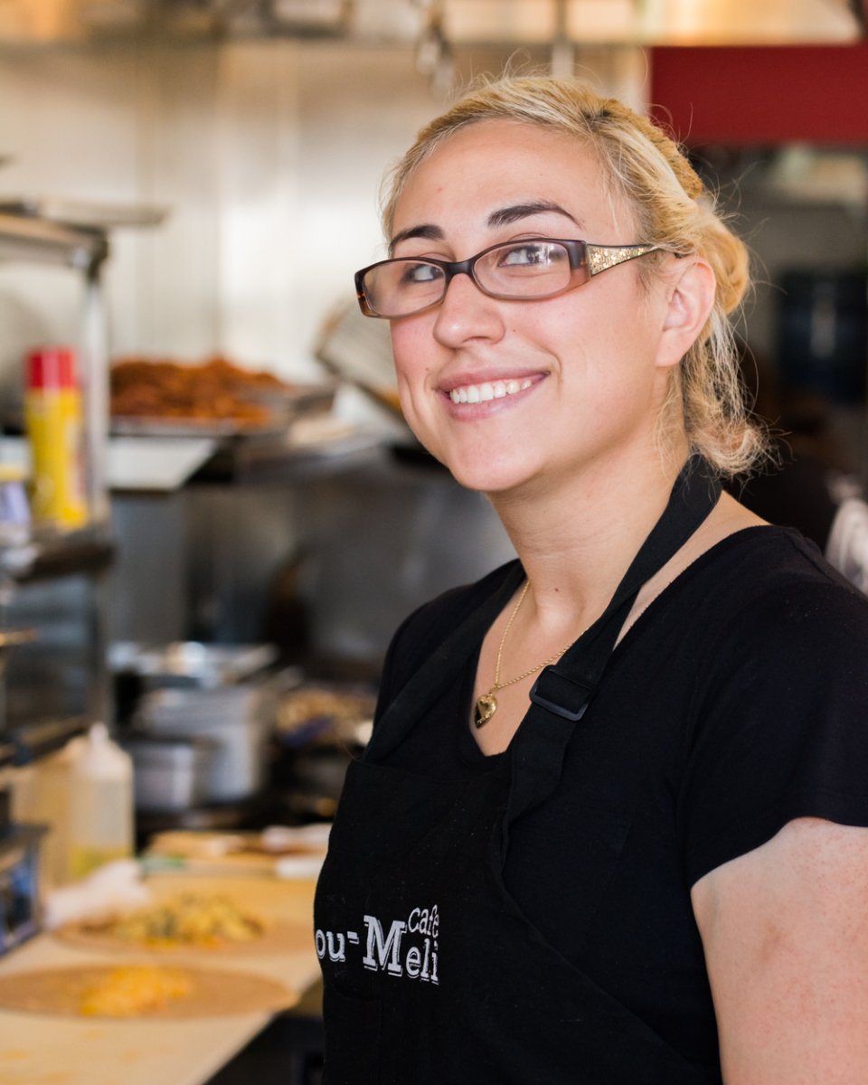 roumelicafe's tweet photo. It's easy to smile when you love what you do. https://t.co/XvrkgmAbtI
