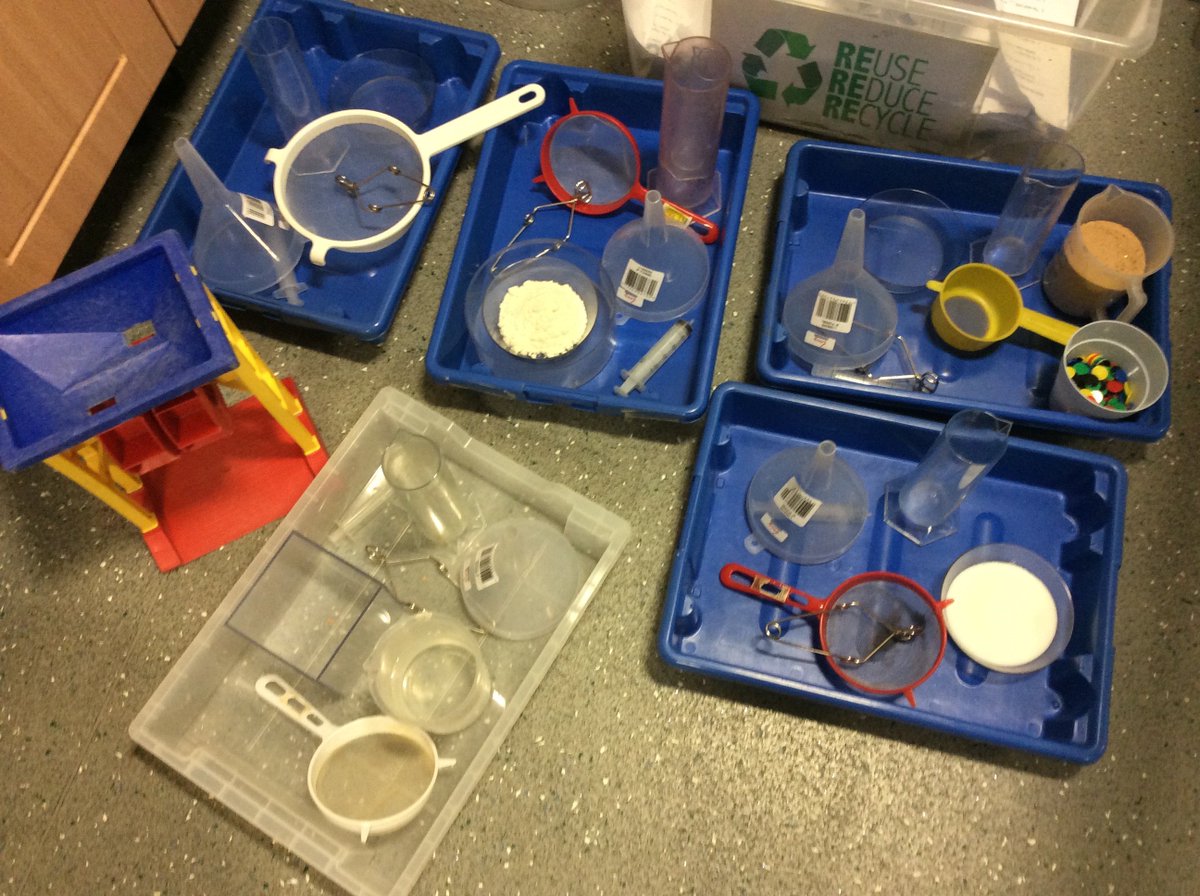 KendMorpurgo's tweet photo. Investigation into liquids and solids underway! We were looking at different materials such as water and sugar and checking their properties. Sugar pours easily, is difficult to pick up with a tong and can change shape easily, so it must be a liquid... right? #primaryscience https://t.co/QQjQniY09w