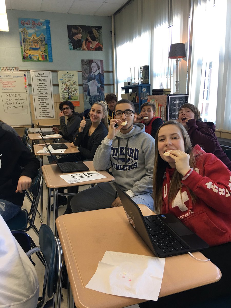 KellyKilfoyle's tweet photo. It’s I-Ready testing time! Eating I-cing cookies always helps! #WeAreFirebirds https://t.co/cRDQ0A3hMK