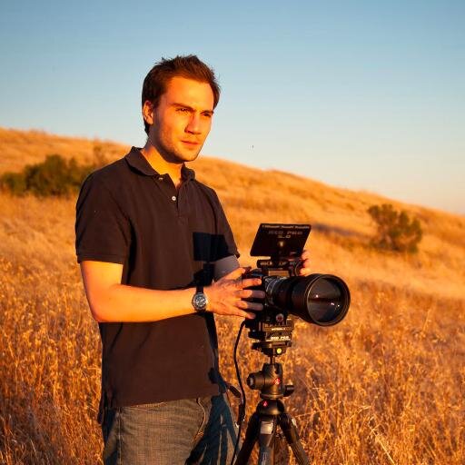 AndroidMakersFR's tweet image. Meet the headline 😍🔥

🗣️ CHET HAASE
➡️ Android UI Toolkit - Google

🗣️ ROMAIN GUY
➡️ Android Graphics &amp;amp; Kotlin - Google

🗣️ NICOLAS ROARD
➡️ ConstraintLayout &amp;amp; Design Tools - Google

🗣️ CYRIL MOTTIER
➡️ Mobile &amp;amp; Web - Trainline (formerly)

#AndroidMakers2