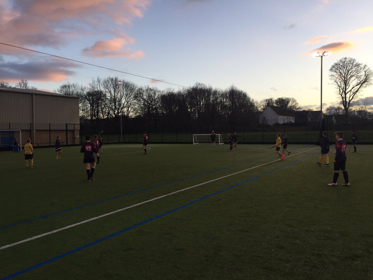 CountyPeDept's tweet photo. The first of hopefully many hockey matches in the future as the Under 13 boys take on @gabbot_sport #soooooocold https://t.co/BHrAUJbP2J