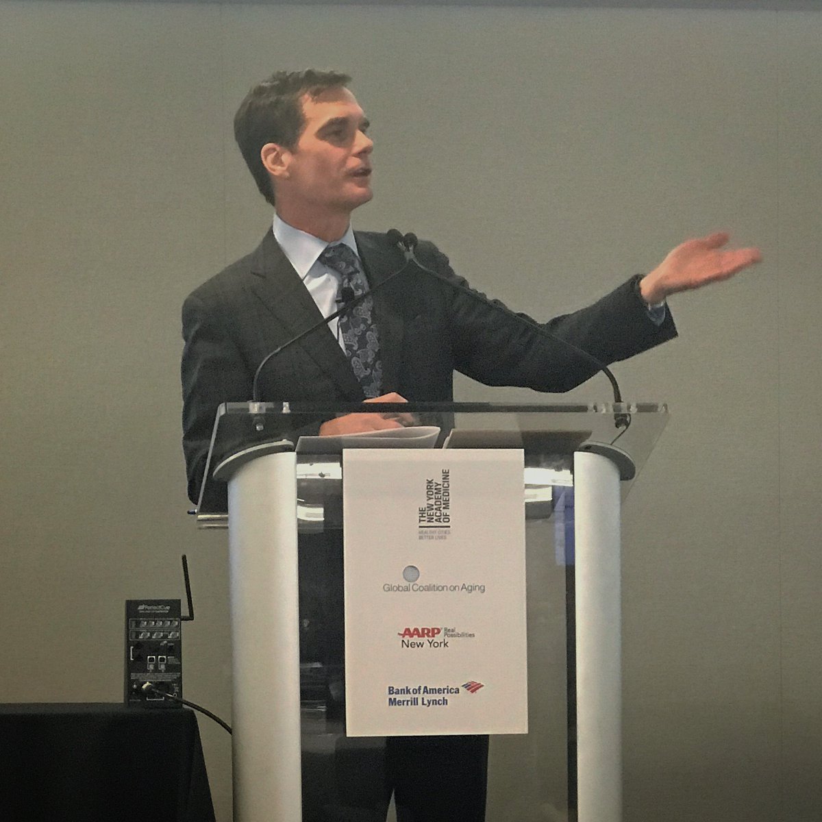 Michael Hodin tweet media