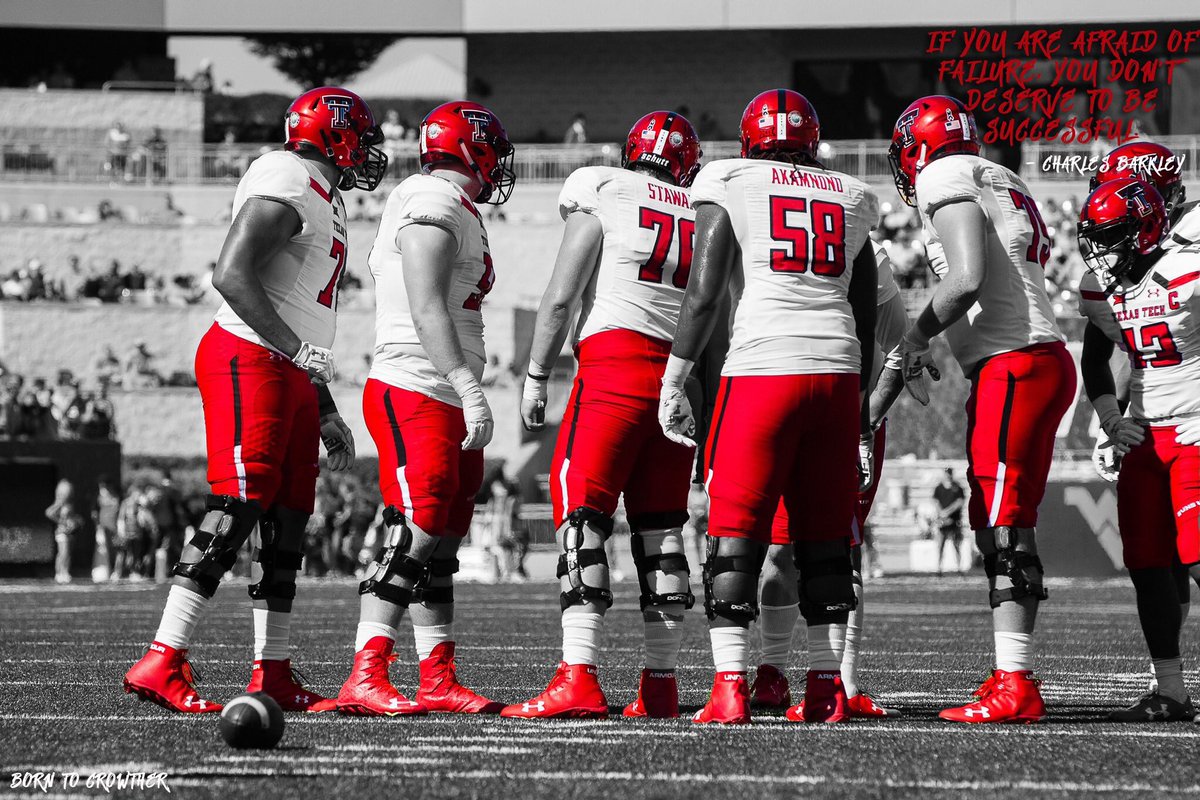 CoachTankOL's tweet photo. Blessed to receive my first offer from Texas Tech University 🔴⚫️ #WreckEm https://t.co/0f8zdyAfy3