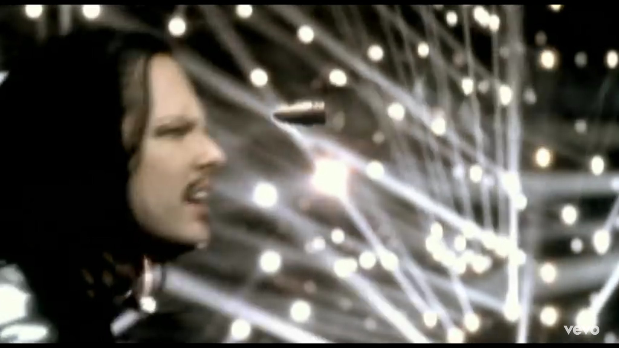 
Happy birthday Jonathan Davis!      