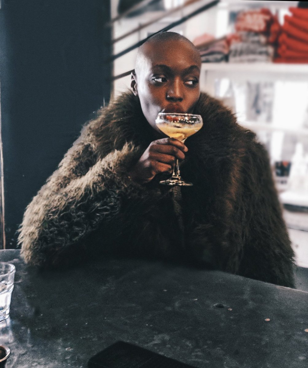 Influencer @___LoveFola makes a stop in Brooklyn, New York to enjoy her very own Manhattan: <a href="/johnniewalker_/">Johnnie Walker</a> Black Label, sweet vermouth and a simple lemon twist. Timeless style in a glass. #MySignatureMix #LoveScotch