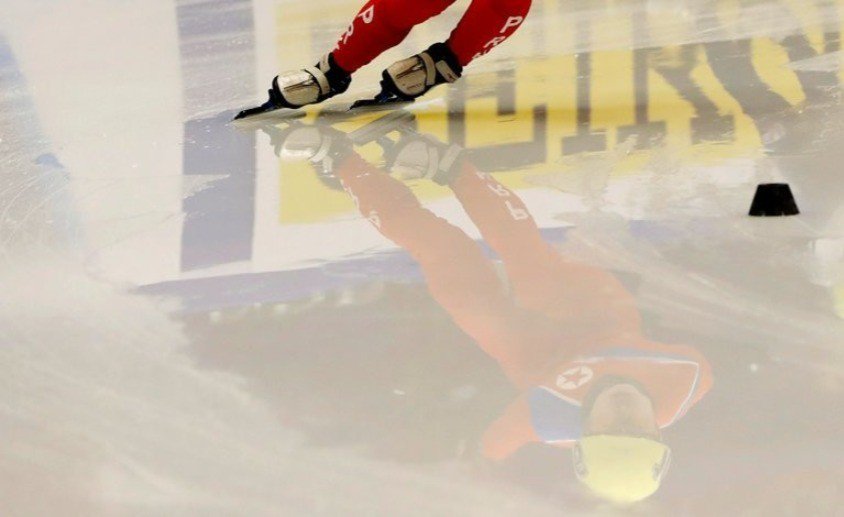 WorkFirst's tweet image. Bears and Union Clash Over Workers&apos; Compensation for Players. wu.to/UygCHW