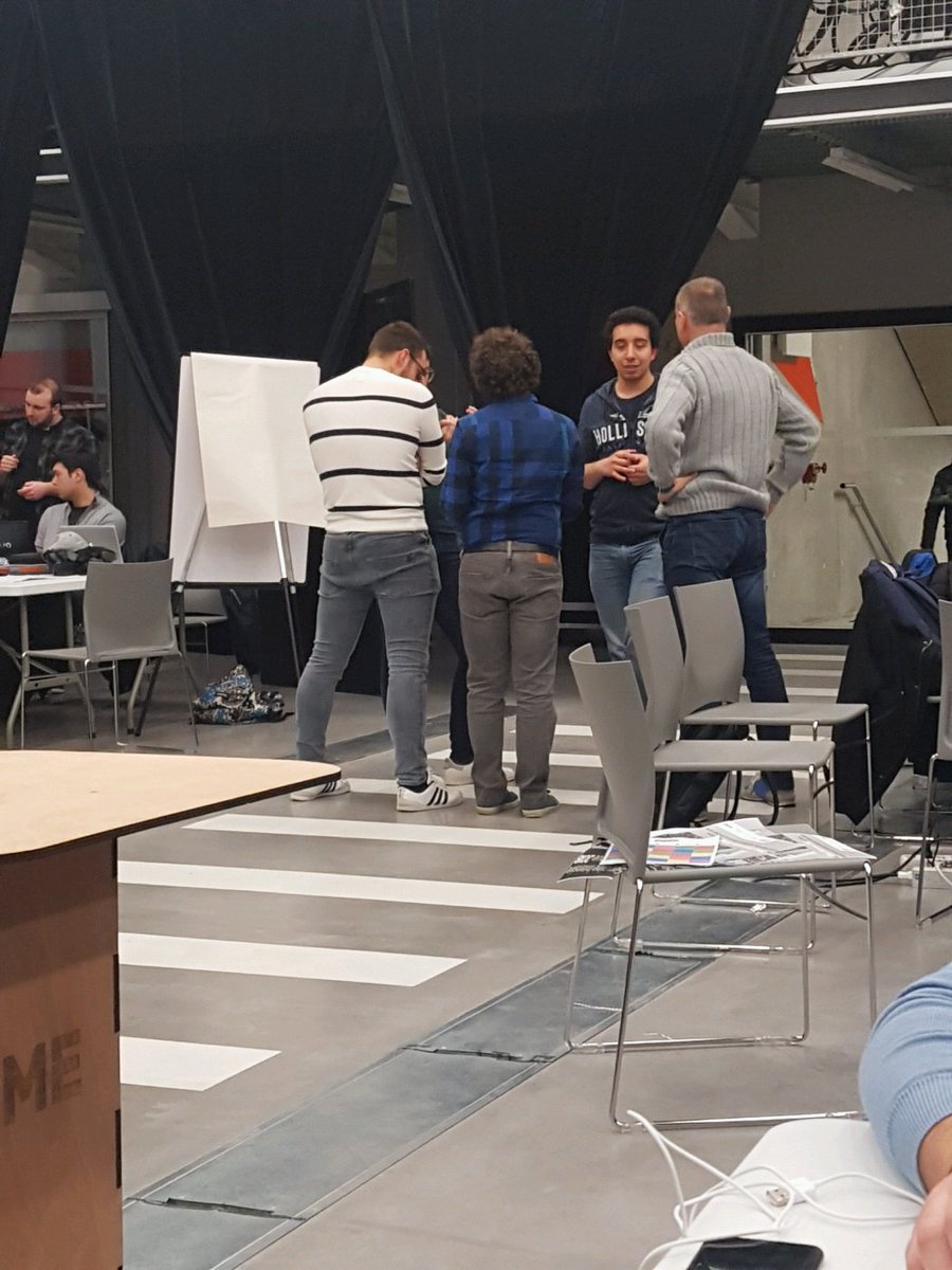 syn_ap's tweet photo. @FlatMatchCLMH @bulintensif @Borne_2_Be @horte_us vont à la pêche aux infos ! #SI2018
@ENSICAEN @_LeDome @NAmenagement https://t.co/XXiWOHuxkC