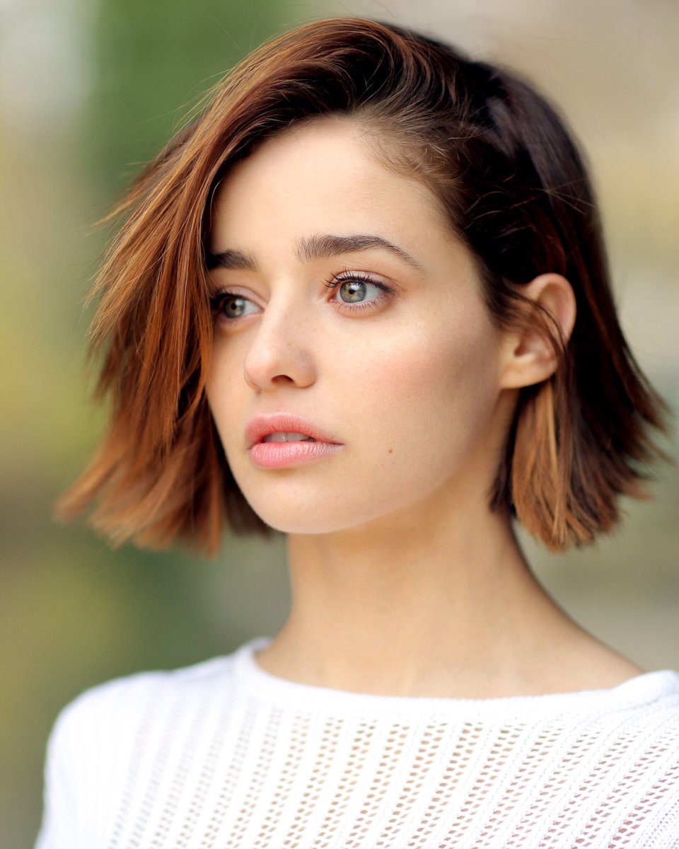 2019 year - Holly Earl 2019 year