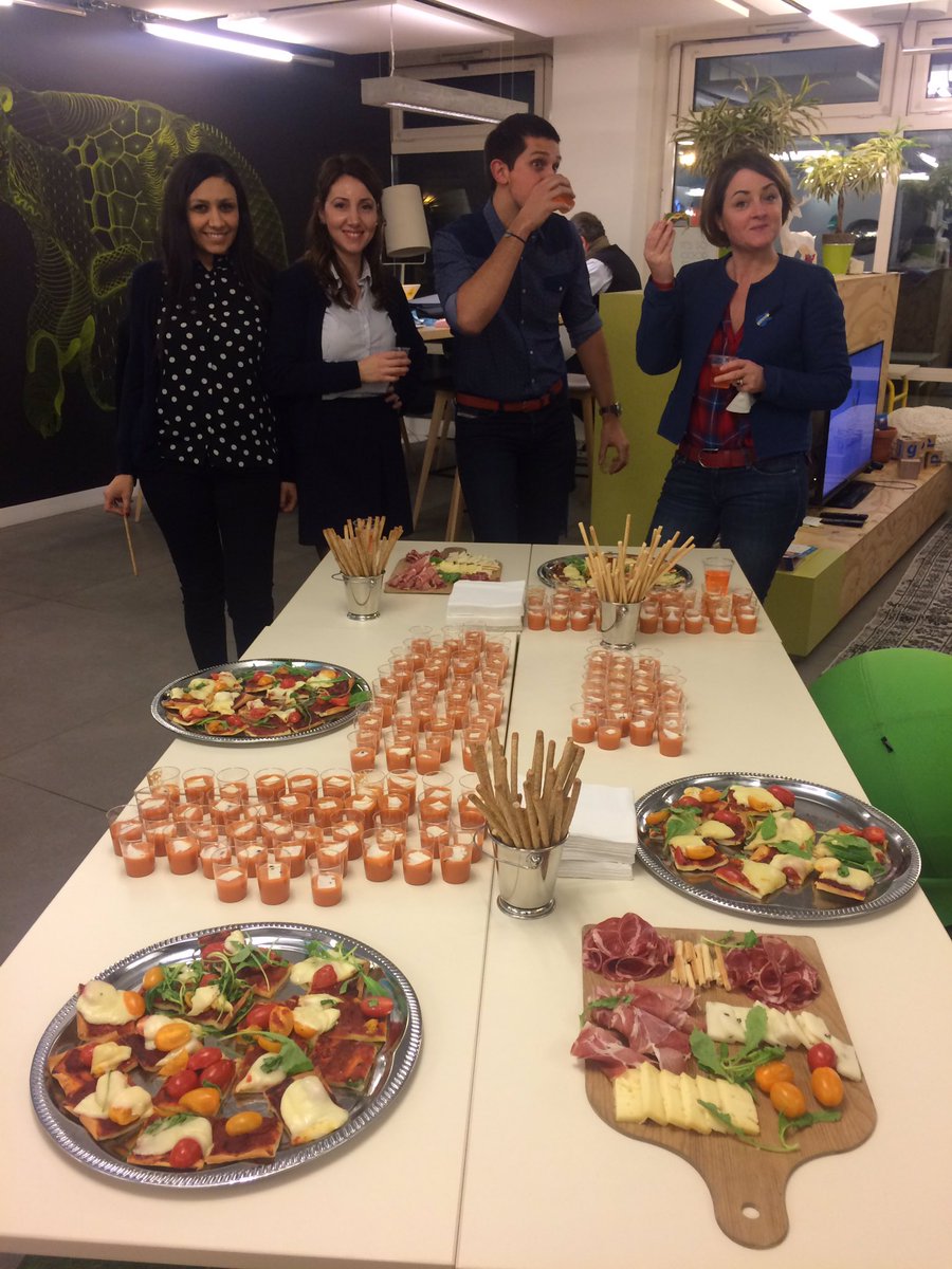L'afterwork commence à @Nextdoor_fr #Issylesmoulineaux