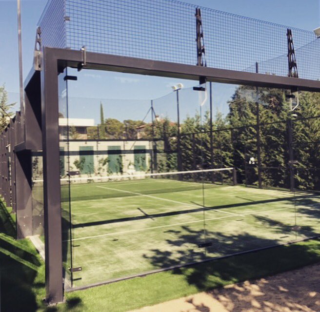 One more court going to California #padelbox #padelusa