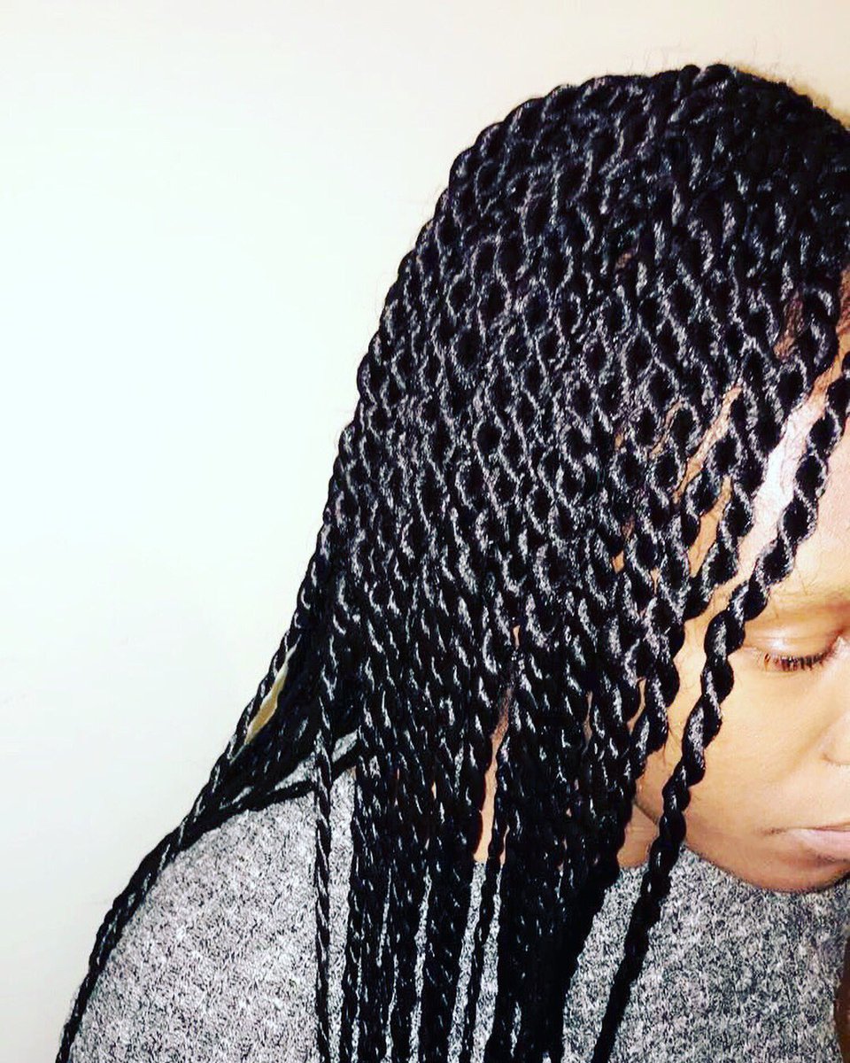 LillianeM35's tweet photo. I wanted to make people feel  beautiful, so I became a hairstylist. #hairbeauty 
::::::::::::::::::::::::::::::::::::::::::::
#hairstyles#hairoftheday #hairideas#longhairdontcare #braid #fashion#longhair#blonde #brunette #perfectcurls #hairfashion #twistfashion #conrowstyles https://t.co/2qNGak4n6L