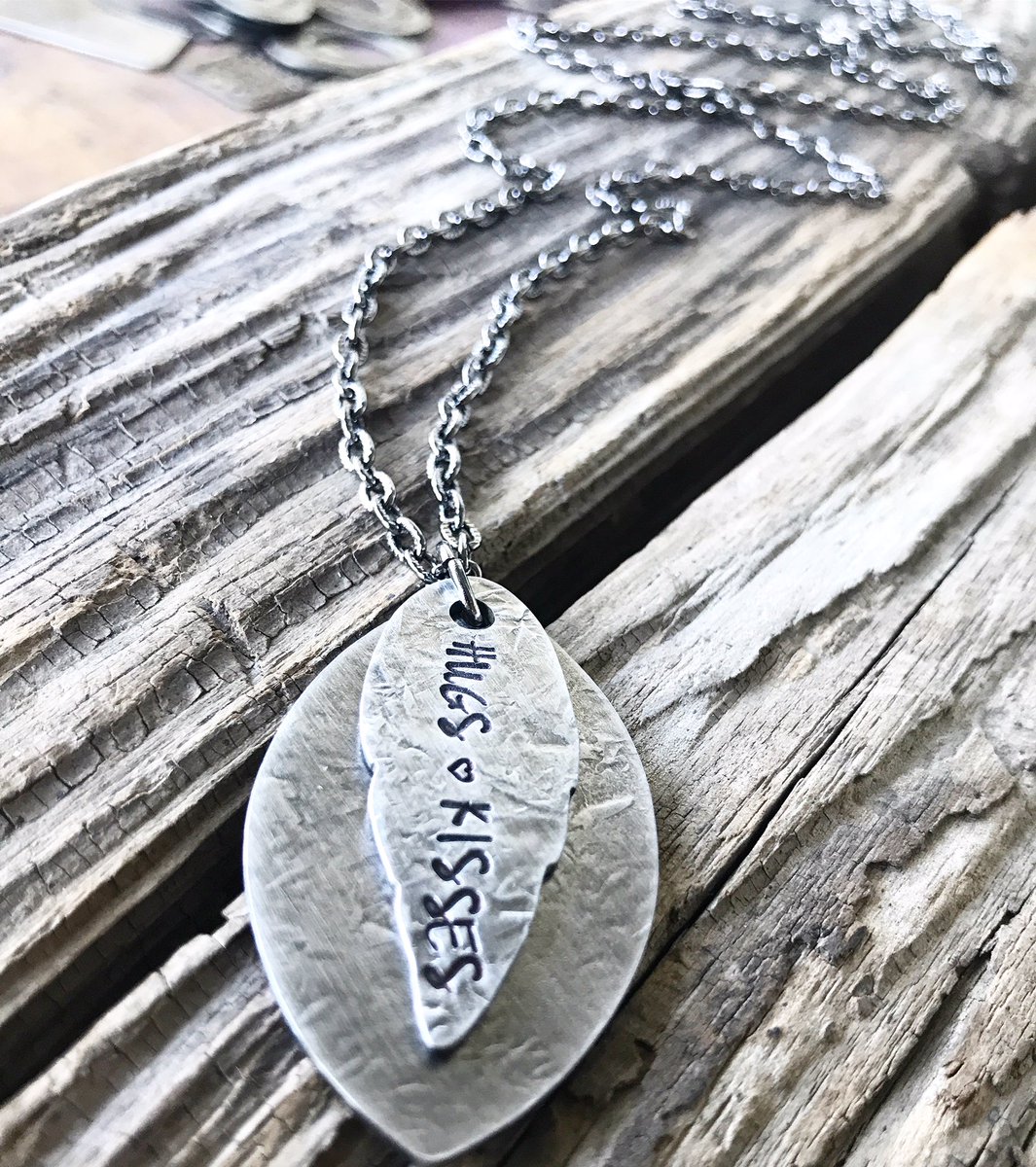 JPNinestyles's tweet photo. Another cute new piece heading to @thesandboxinthecity  

#hugsandkisses #hugs #kisses #valentines #love #handstamped #ninestyles #necklace https://t.co/6DljFQp36k