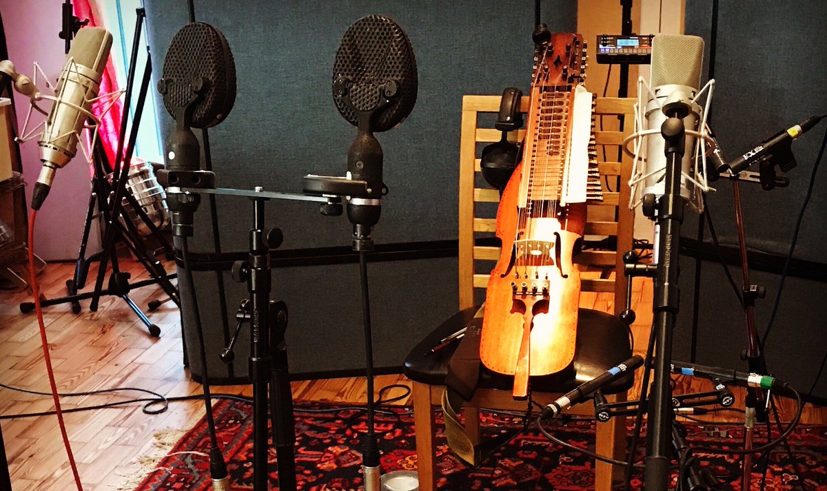 vicki_swan's tweet photo. #nyckelharpa #secretassignment https://t.co/bp0s0EFul0