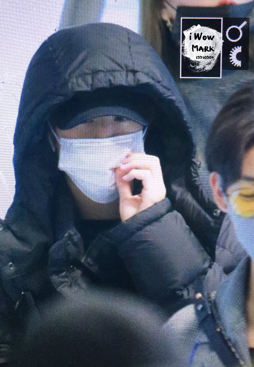 iWowMark's tweet photo. 180119 인천공항🛫
#GOT7 #갓세븐 #마크 #Mark https://t.co/VevrTYmzul