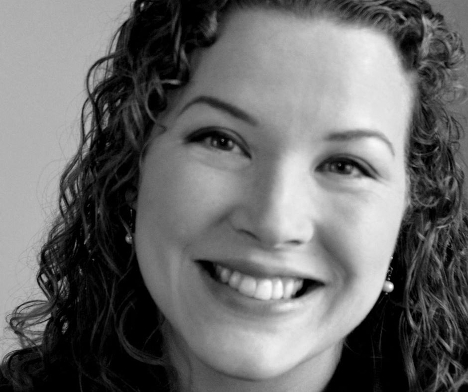 GatewayOperaSTL's tweet image. 🎼Join Laurel Ellison Dantas (pictured below), Kate Reimann and Gail Andrews Hintz for a free, short recital on Sunday, January 28 featuring songs and arias by Mozart, Faure, Puccini, Laitman, and more.🎶

 🎹Details here: bit.ly/AtTheRightTime….🎵