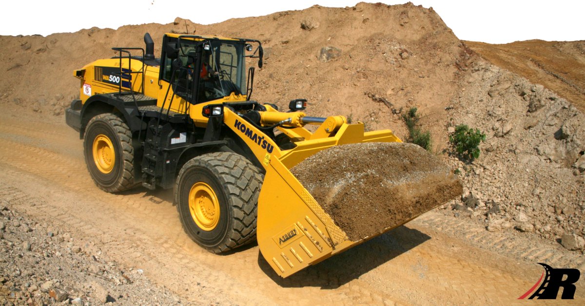 core_machinery's tweet photo. Here is a WA500-8 Yard Loader hard at work! Fun fact: the WA500-8 has a full turn tip load of 55,373 lbs!! #komatsu #roadmachinery #yardloader #construction #heavyconstruction #az #work https://t.co/KpL5o4cyzO