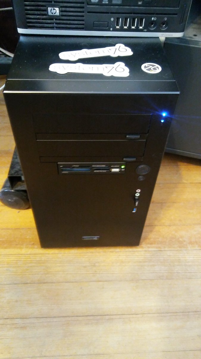 SkiyeSounds's tweet photo. #system76 @system76 #wilddog is a BEAST! #computers #nerdshowing #ubuntu #linux #ftw #itprofessional #intel #nvidia #sicksetup https://t.co/1zRWRNvc42