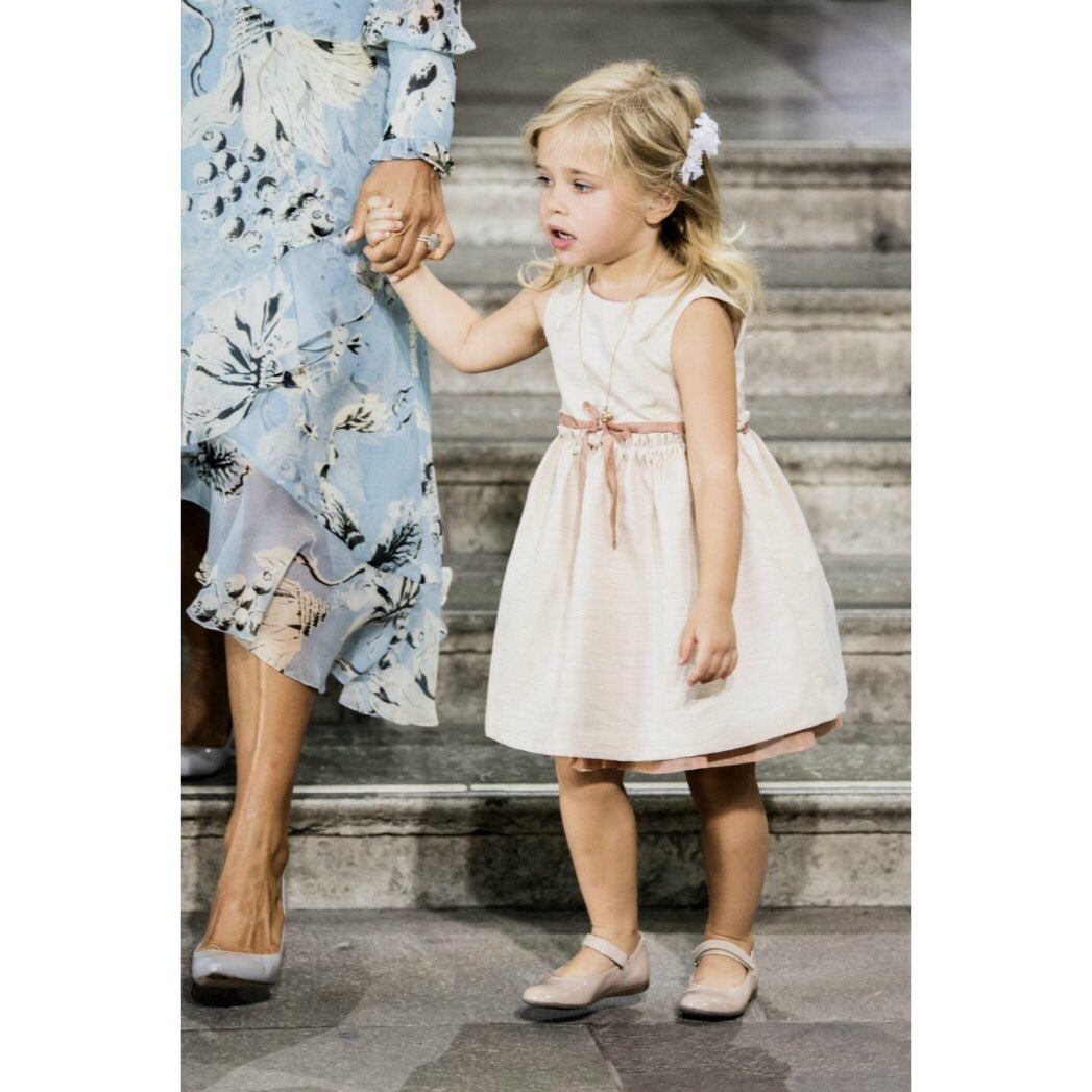 Princess Leonore of Sweden 🌸 on Twitter: "The Crown PVictoria Sweden's 40th birthday Celebrations in Stockholm 2017 #PrincessLeonore #PrinsessanLeonore #PrincessLeonoreOfsweden https://t.co/XmgHz4nnuo" / Twitter