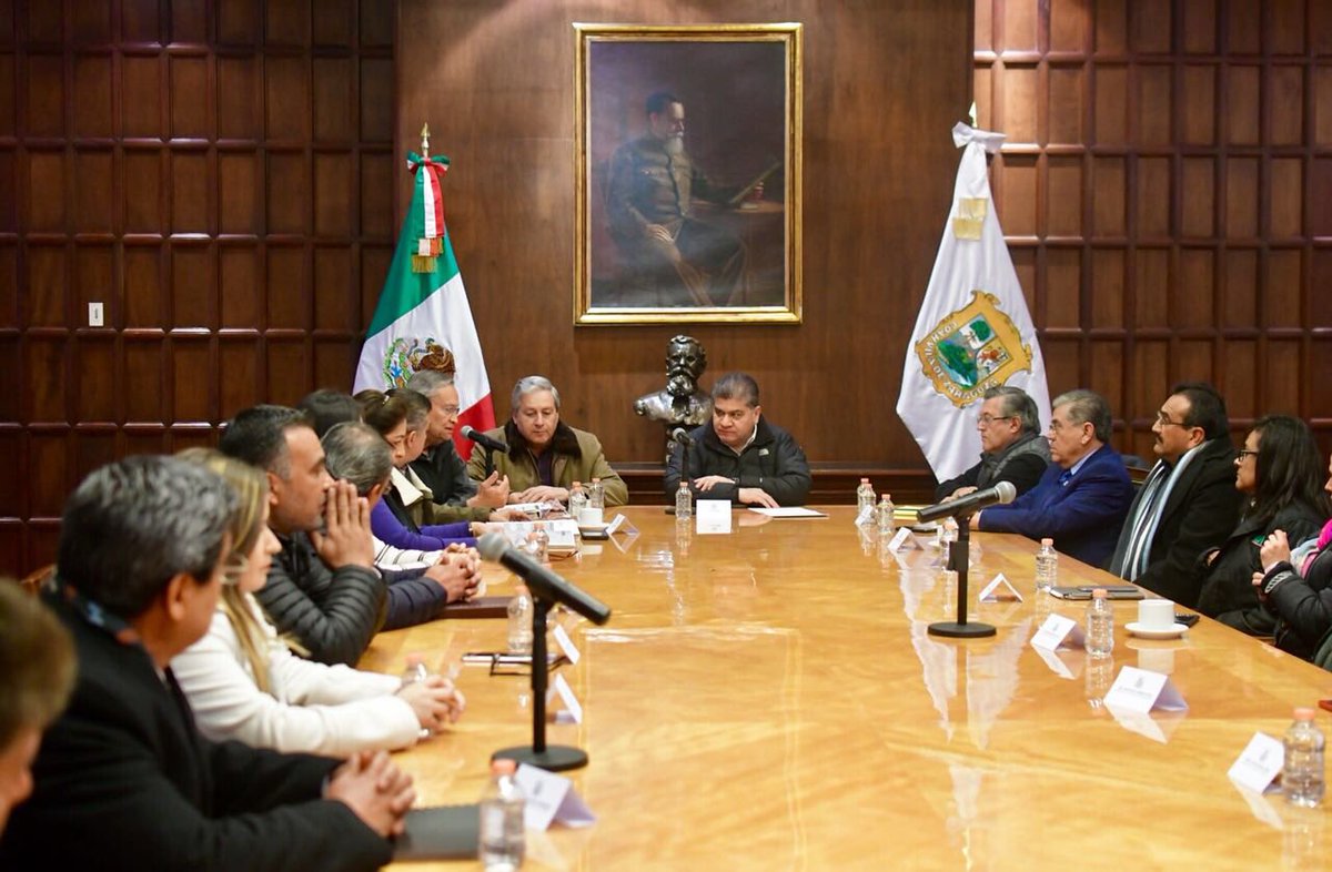 mrikelme's tweet photo. Reunión de trabajo con Rectores de Universidades de #Coahuila #FuerteCoahuilaEs https://t.co/ssrCaheIcO