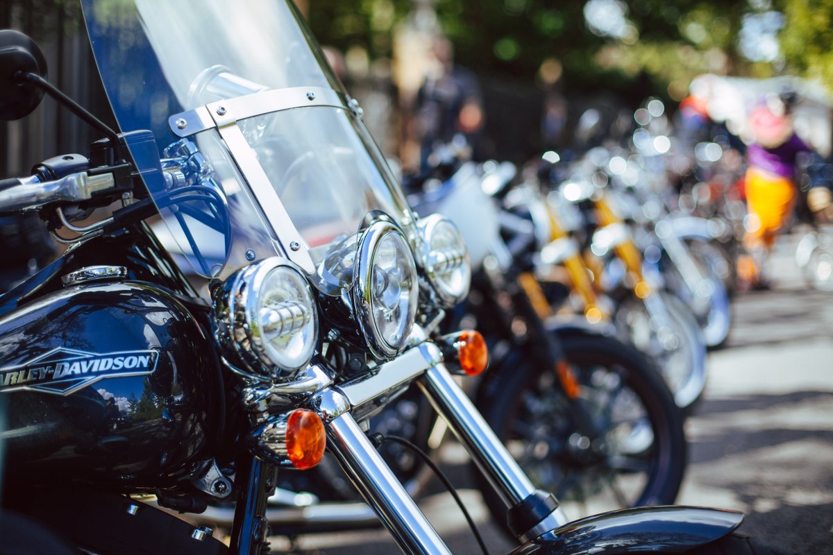 MyOldTownUSA's tweet photo. It may be ❄️ cold ❄️ out tonight, but Bike Night is sure to warm you up! 🔥

Event info at https://t.co/Djz09omWgS https://t.co/TB03y40XUa