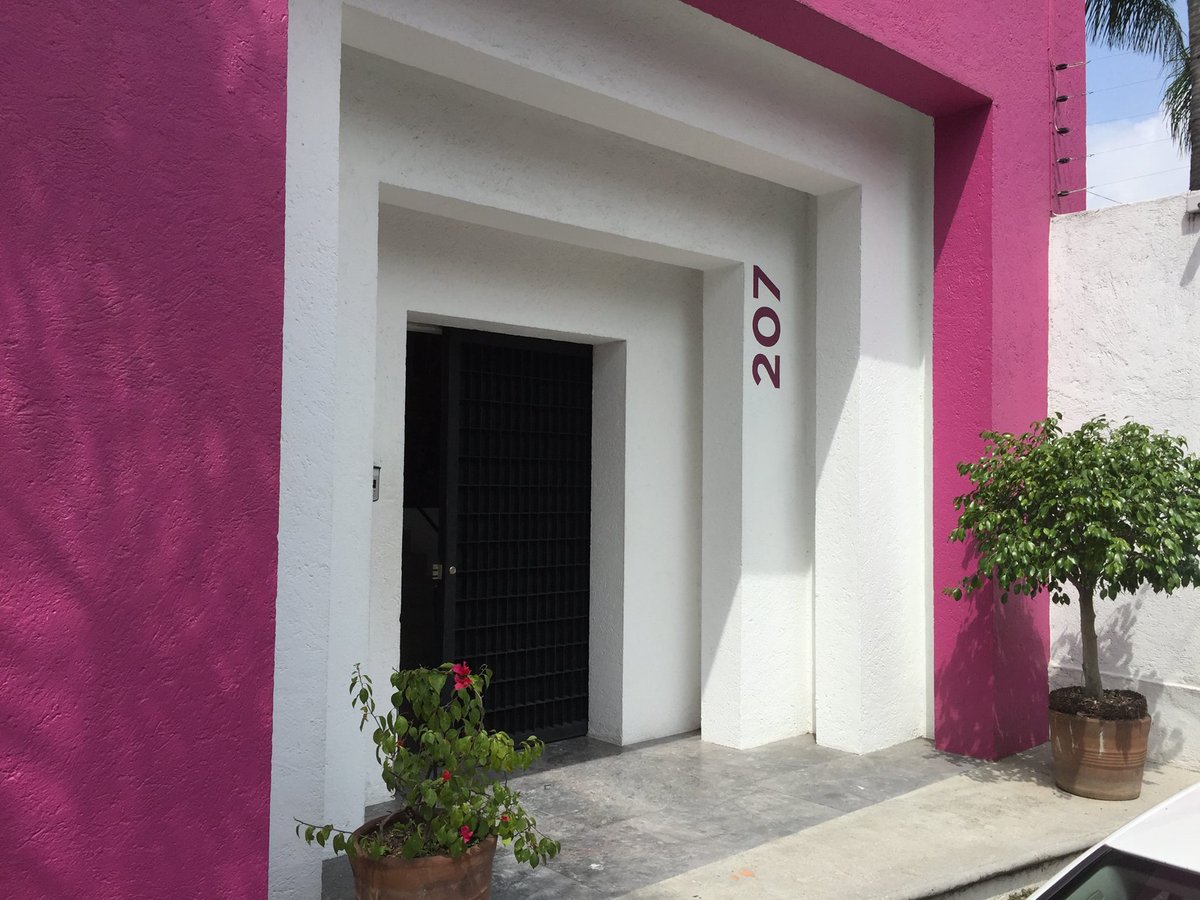 ¡Hoy cumplimos dos años de existencia! Somos <a href="/aldea_creativa/">Aldea Creativa</a> un espacio único en #Cuernavaca dedicado a la creatividad. Ofrecemos co-working, módulos para rentar. Somos <a href="/_ideograma/">IdeogramaConsultores</a> <a href="/sodiodiseno/">Sodio</a> #TopDesign <a href="/JuicyBoomMX/">Juicy Boom</a> <a href="/GuayaboFilms/">Guayabo</a> Unete a la Aldea, te esperamos.