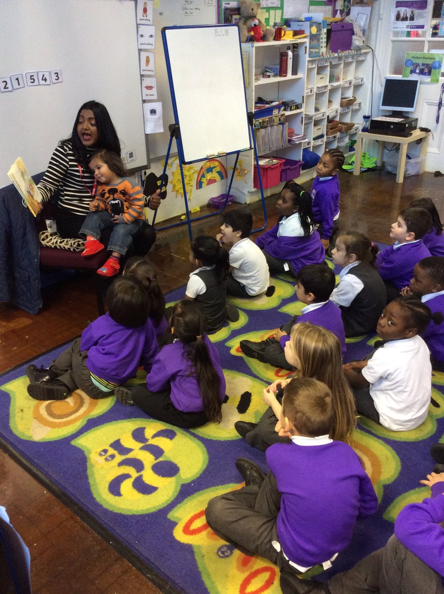 HPA_Philip_Lane's tweet image. Leon class have been lucky enough to have two mums come in to read to us this week: Ketan&apos;s mum and Louis&apos; mum! Thank you both so much for coming! If you would like to come and read in one of our Reception classes, please let your teacher know! #HPAPLLeon