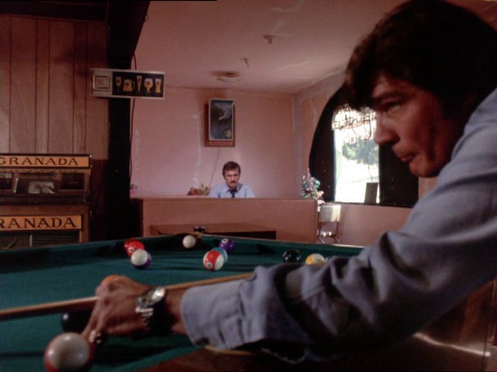  #SpielbergShot 13. There's so much going in this moment from Duel. From the juxtaposed scale to the use of a man in the foreground to cut across the frame, everything is designed to weaken David Mann. It's pure visual storytelling, and a hint of things to come from Mr. Spielberg.