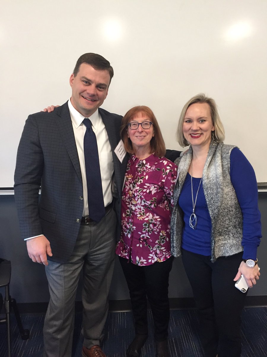 kaq56's tweet image. Leadership Richardson XXXII classmates helping out at #iDream2018!!