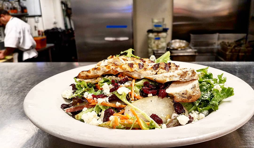 PoorReds's tweet image. This week's #dinnerspecial is a Pear Gorgonzola Salad with Grilled Chicken. Local Greens, Bleu Cheese Crumble, Dried Cranberries, Grilled Chicken with a Champagne Dijon Vinaigrette. #PoorReds #GoldCadillac #BuyLocal #EatLocal #SierraNevada #ElDoradoAuthentic #VisitElDoradoCounty