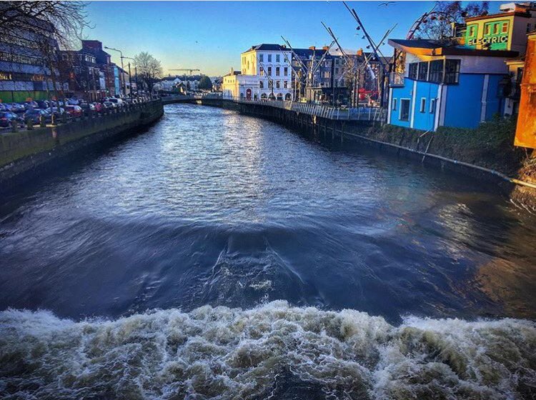 hellocork_'s tweet image. One of my favourite views in Cork City 💛 thanks to @jennynibhriain for sharing! #hellocork_ 
#cork #corkcity